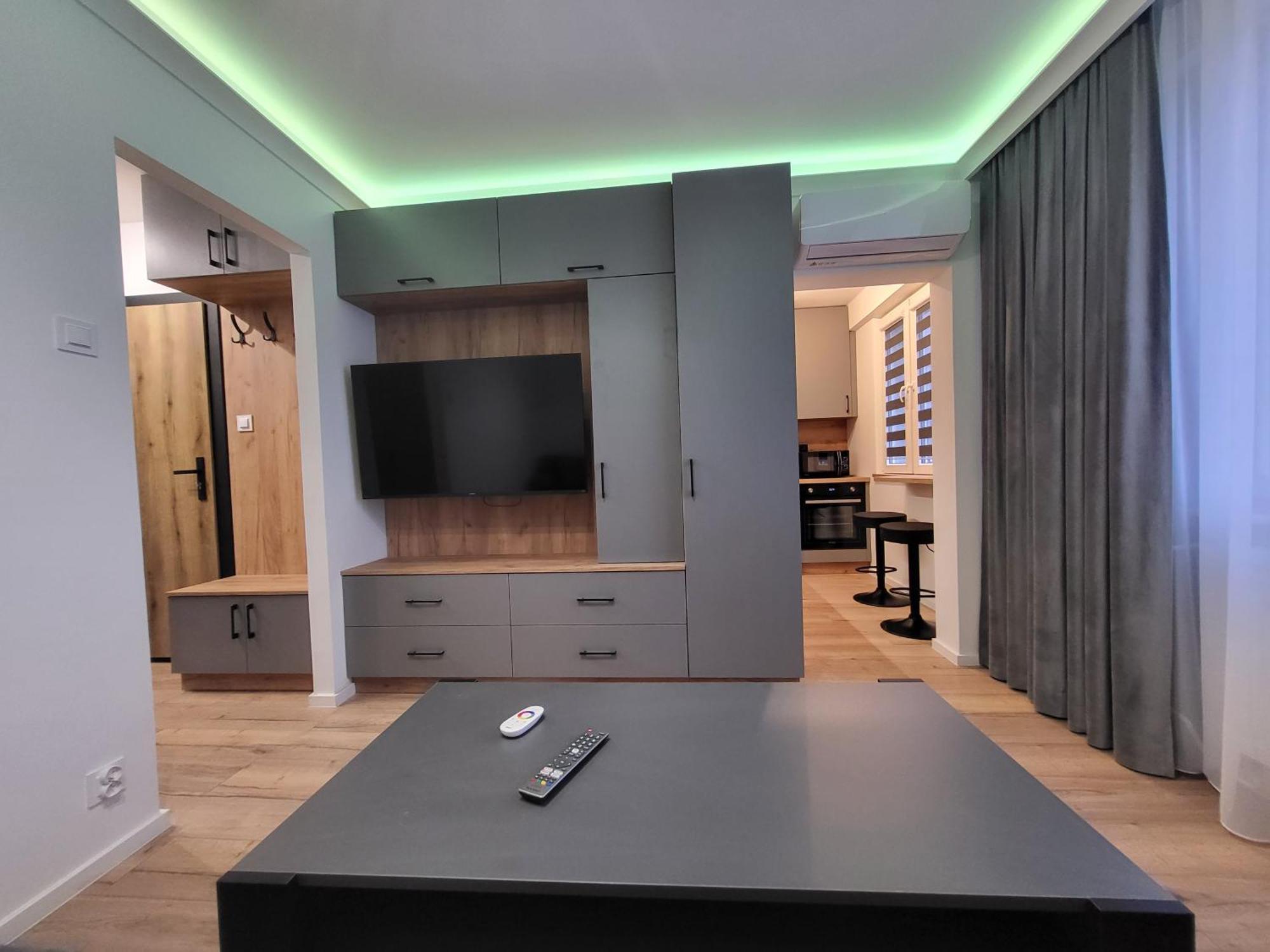 Handy Apartamenty - Mieszkania Na Doby W Centrum Rzeszowa Rzeszów Exterior foto